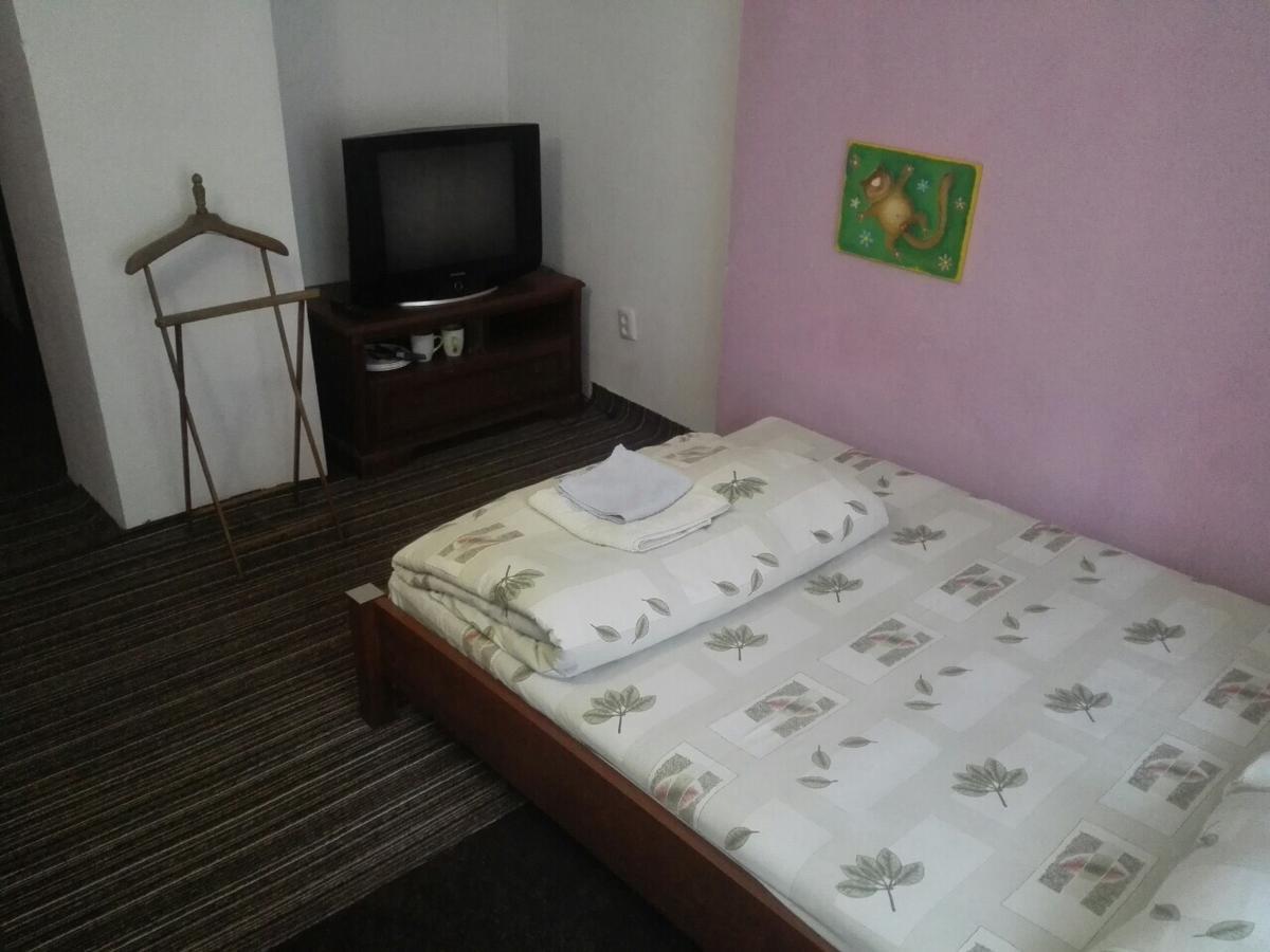Hotel Harmony On Andrew Descent Kiev Esterno foto